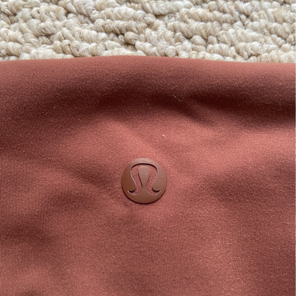 lululemon InStill HR Tight 25” - Picture 3 of 4